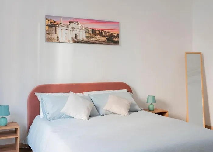 San Lazzaro House - Daire Bergamo